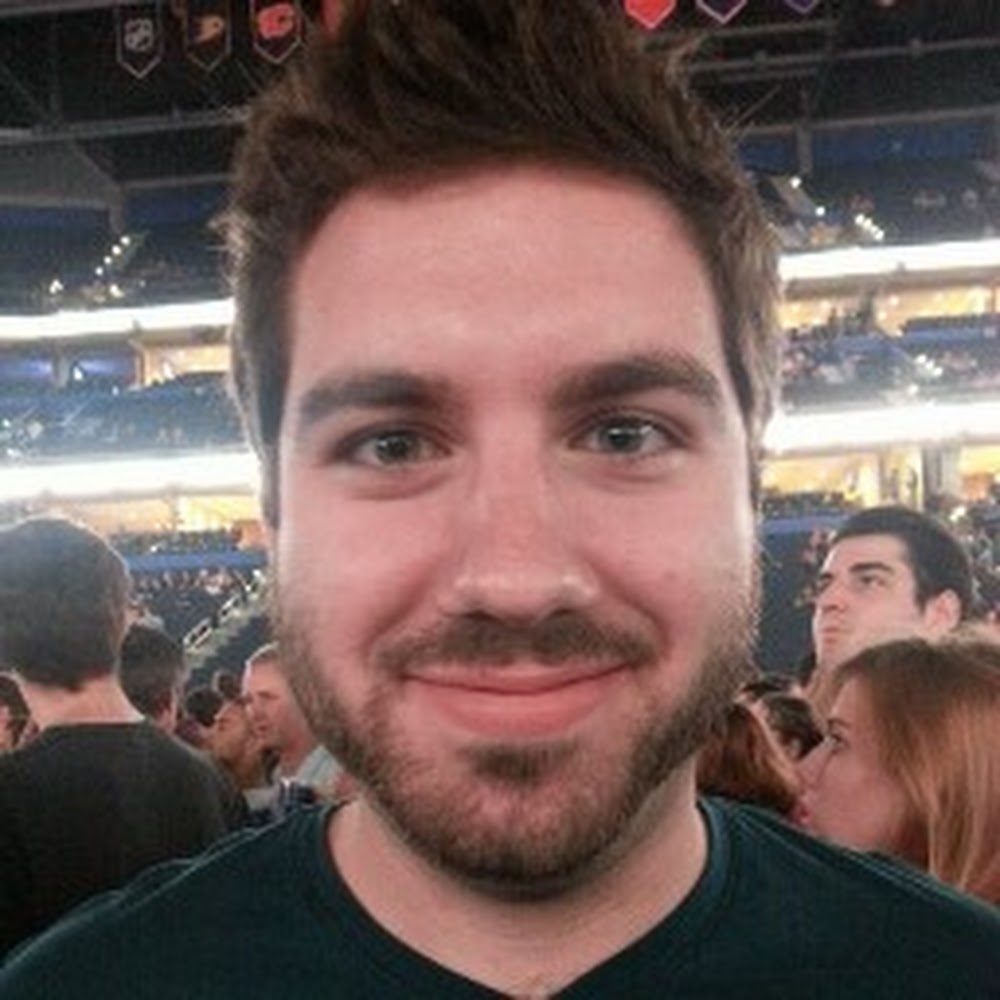 Meet your Posher, Zachary